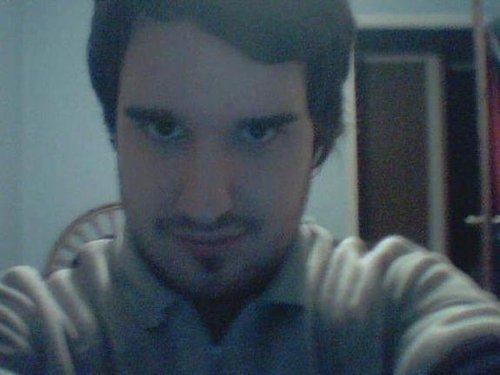 Fotografia de bigotitos, Chico de 35 años