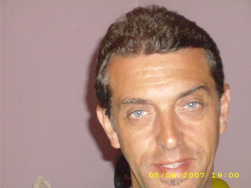 Fotografia de angeru, Chico de 64 años