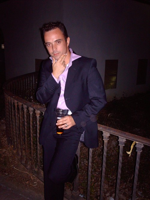 Fotografia de hades, Chico de 47 años