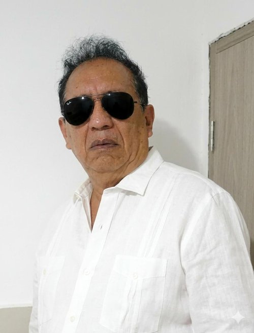 Fotografia de Merchan, Chico de 66 años