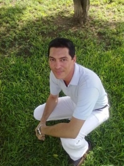 Fotografia de thesseus, Chico de 47 años