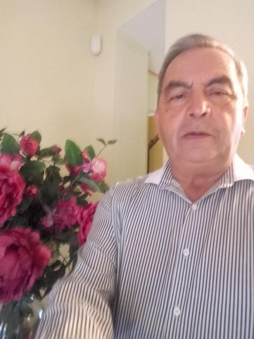 Fotografia de WILLY9789, Chico de 70 años
