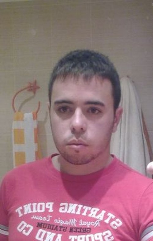 Fotografia de MCMXXXLVIII, Chico de 36 años
