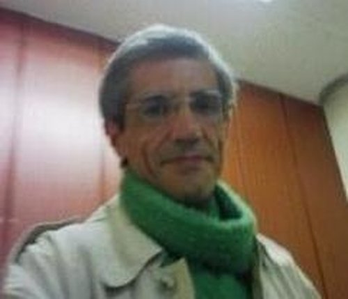 Fotografia de debruces, Chico de 61 años