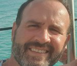 Fotografia de Caymano, Chico de 47 años