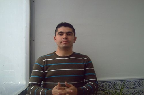 Fotografia de alcaudon, Chico de 46 años