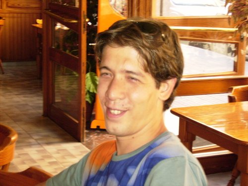 Fotografia de mille, Chico de 44 años