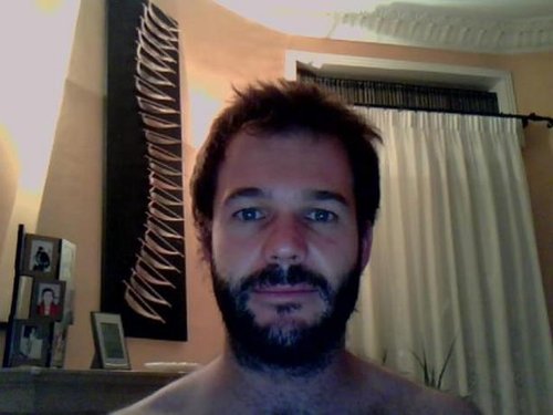 Fotografia de gatinho, Chico de 48 años