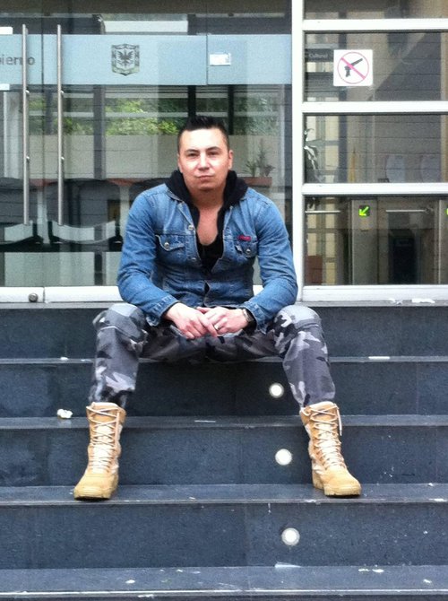 Fotografia de neokratos, Chico de 37 años