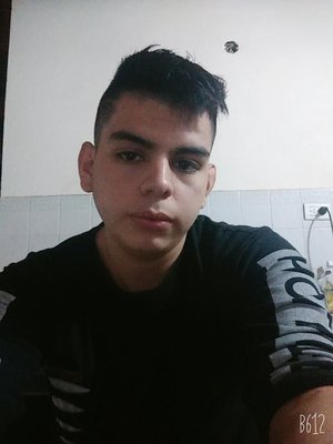 Hola Soy Santiago Me Gusta Conocer Chicas Tengo 18 Anos Chico De Santiago Del Estero Amigae Com