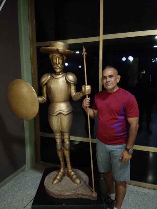 Fotografia de Spoiler, Chico de 58 años