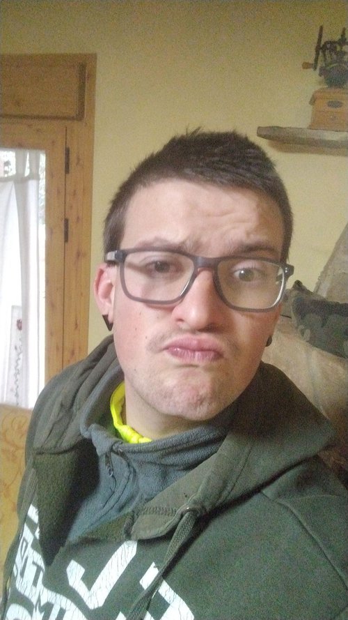 Fotografia de Bardaweed, Chico de 22 años